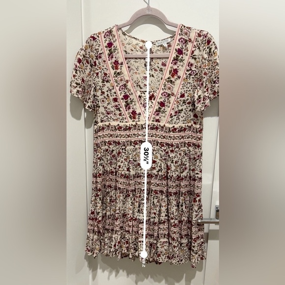 Patrons of Peace Floral Flowy Smocked top dress, keyhole back, Size M medium - Picture 3 of 8